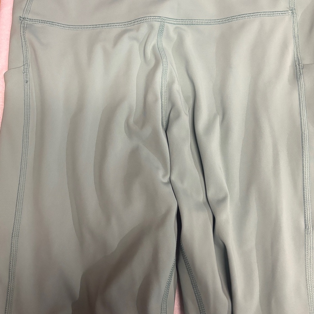 Green Athletic Leggings,never used